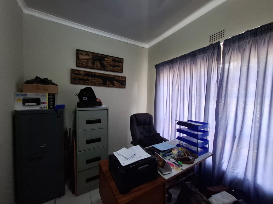 3 Bedroom Property for Sale in Roodewal Free State